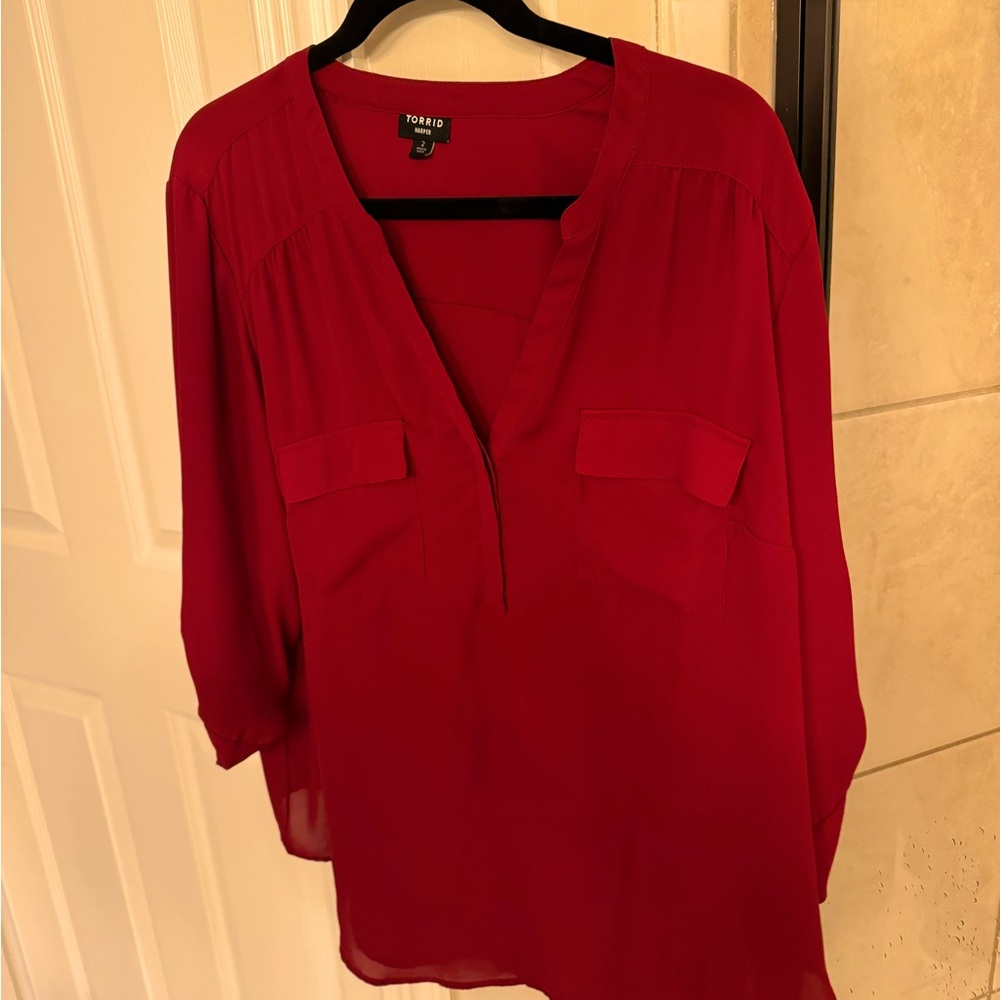 Torrid size 2 cranberry blouse
